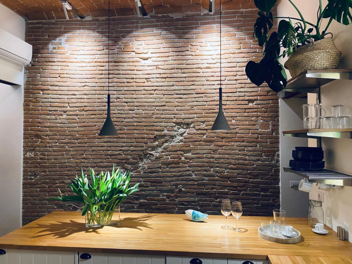 Civiconovantatre - New B&B San Vincenzo Bagian luar foto