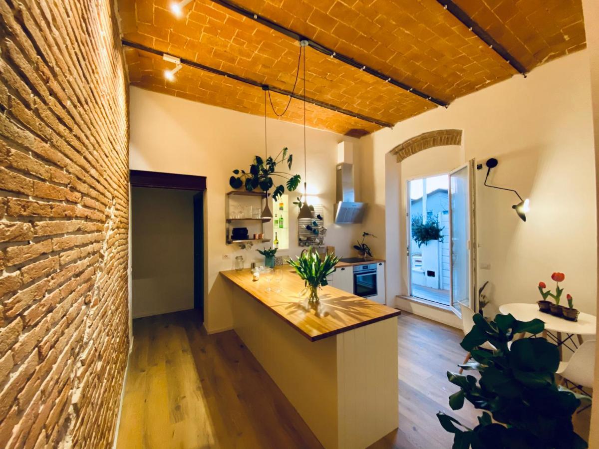 Civiconovantatre - New B&B San Vincenzo Bagian luar foto